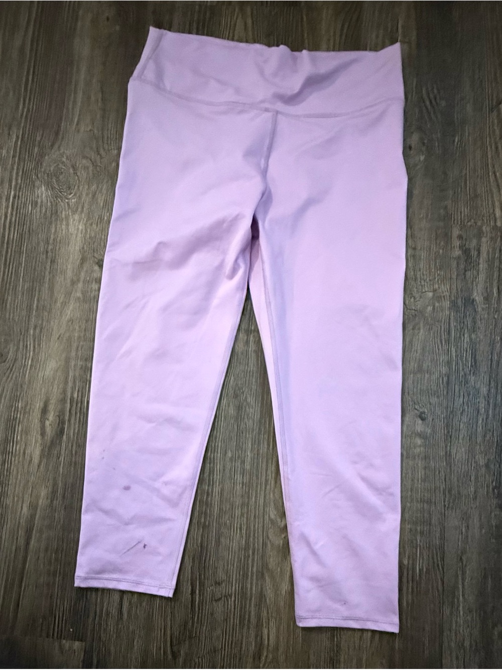 Fabletics women’s Lilac Performance Leggings